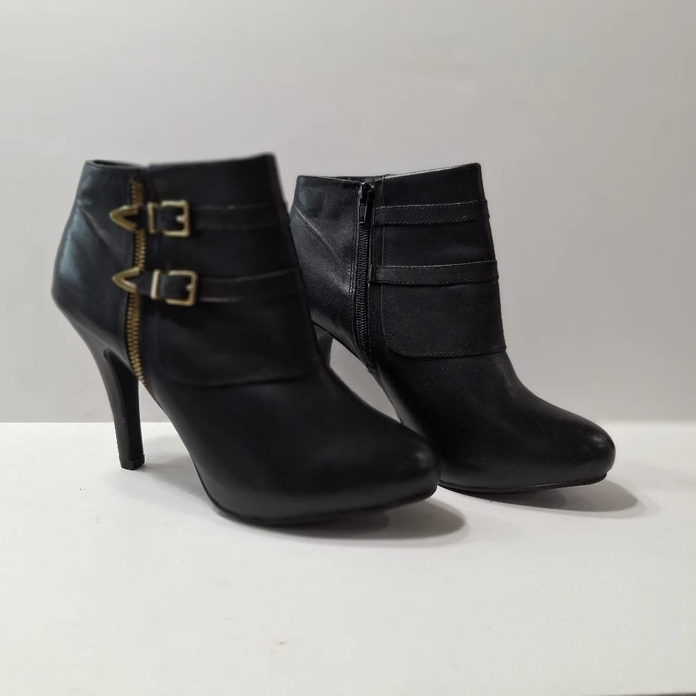 Me Too Lennon Black Leather Whimsigoth Heeled Goth Witchy Ankle Boots Size 10